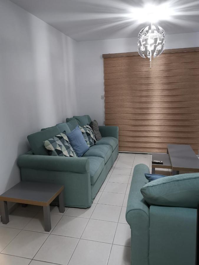 Iris Village, Near Kings Avenue Mall - By Imh Travel & Tours Paphos Kültér fotó
